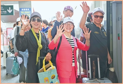 银发旅游，如何适老又悦老？（深阅读·文旅新观察）